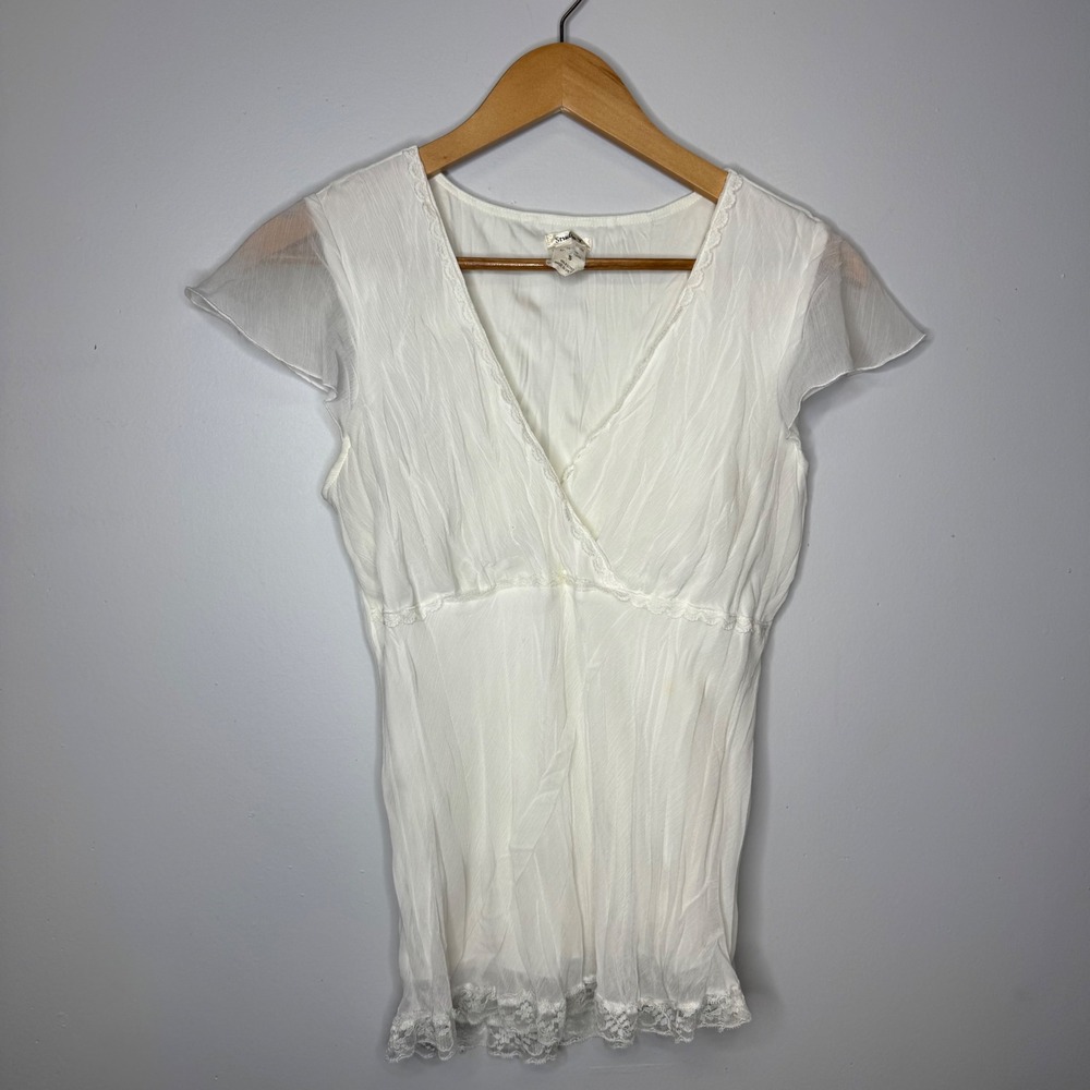 Studio Y White Crinkle Lace Trim Flutter Sleeve Empire Waist Blouse Y2K Small